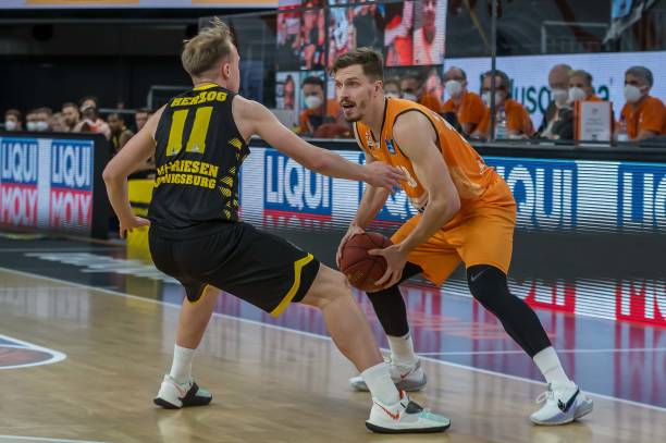 球定义自己 球定义自己